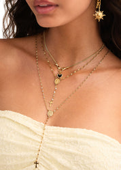 マルティナクロスロングチェーンネックレス