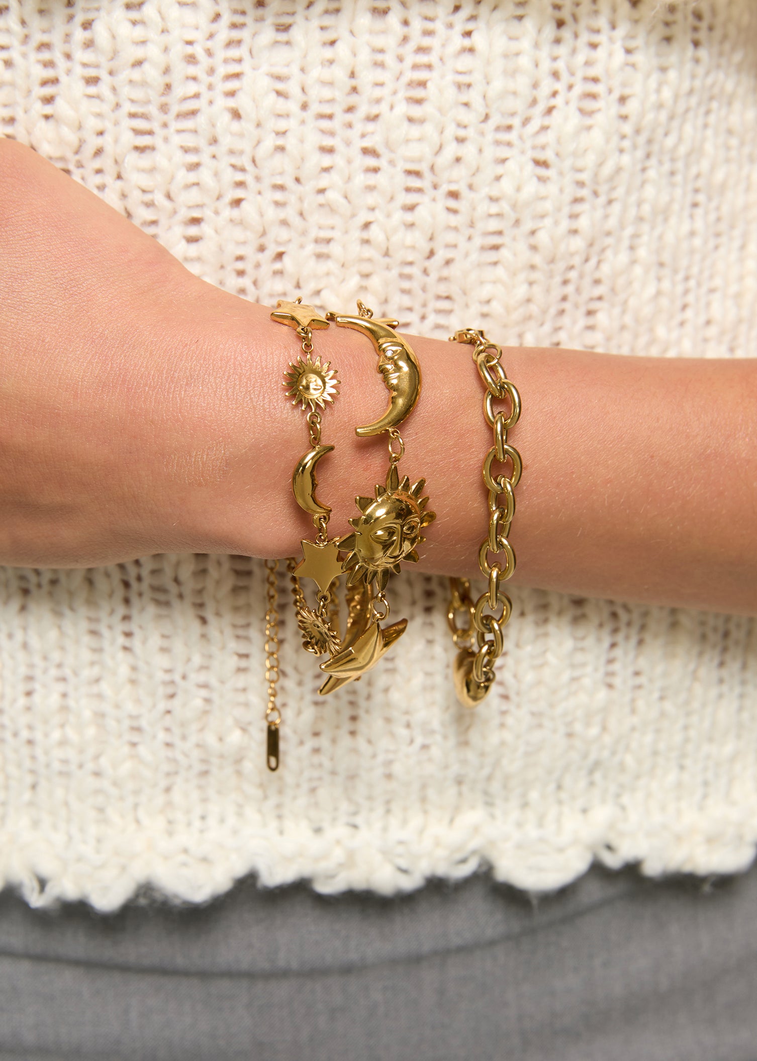 Sky Golden Bracelet - I
