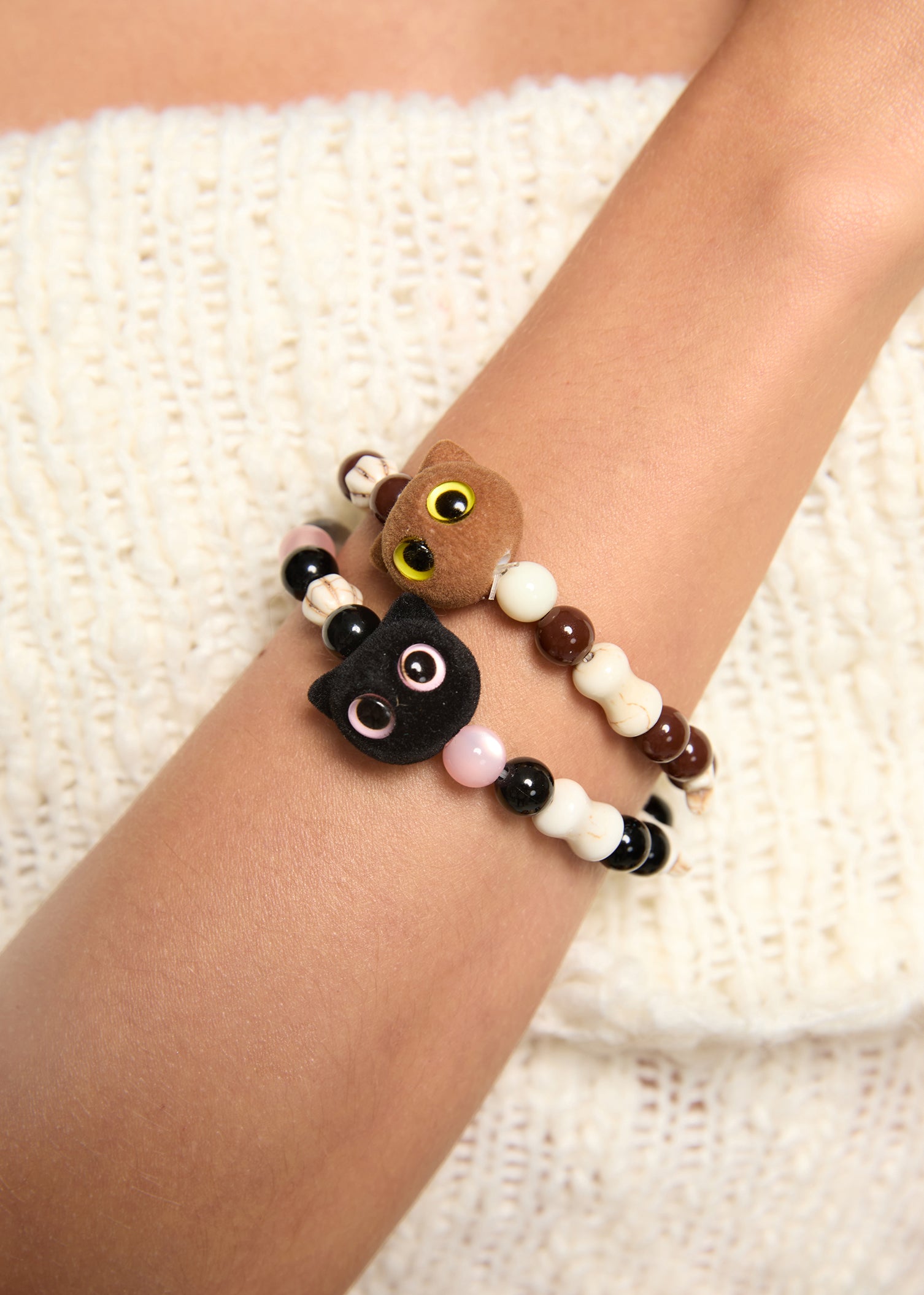 Pulsera Gato Rosa Negro