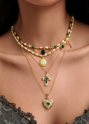 Collar de piedras preciosas de amor verde Gabrielle