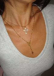 マルティナクロスロングチェーンネックレス
