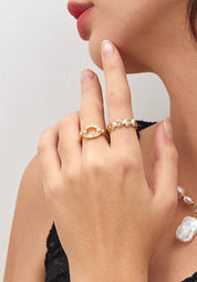 Alivia & Alexine Ring Set