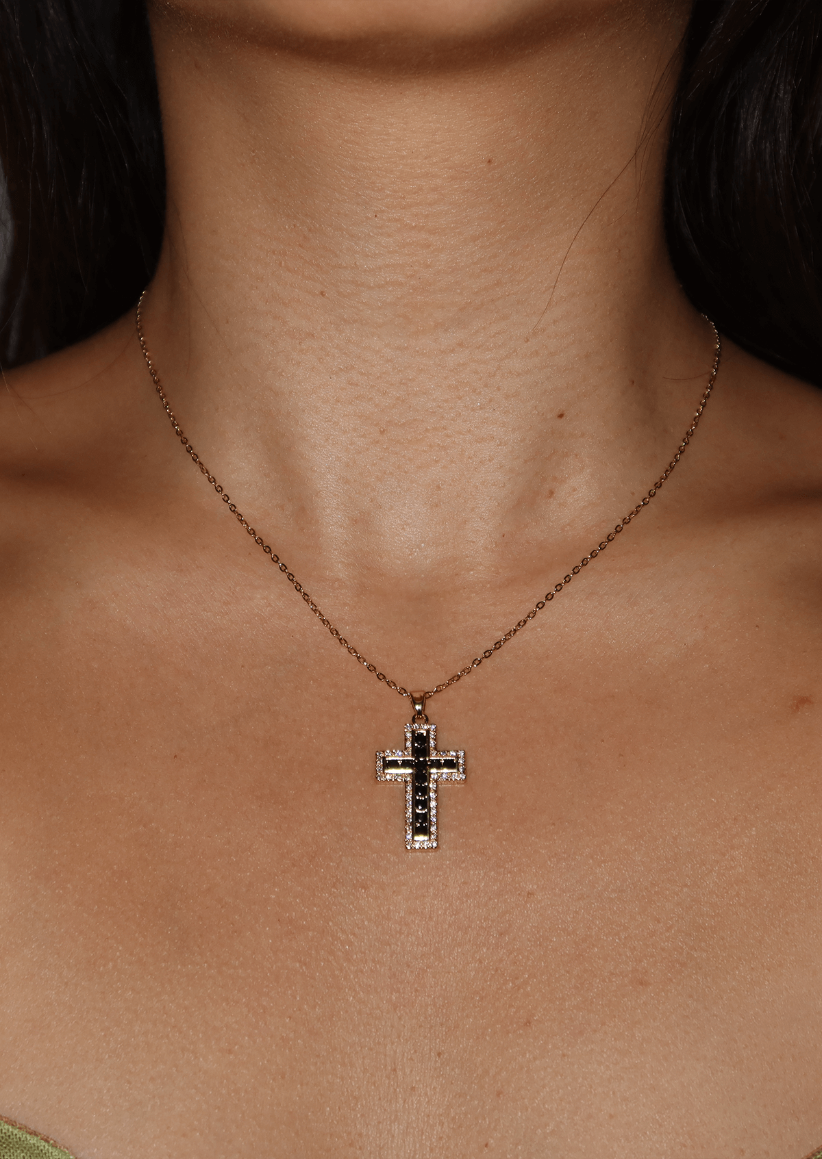 Raphaelle Glittering Cross Necklace - Black