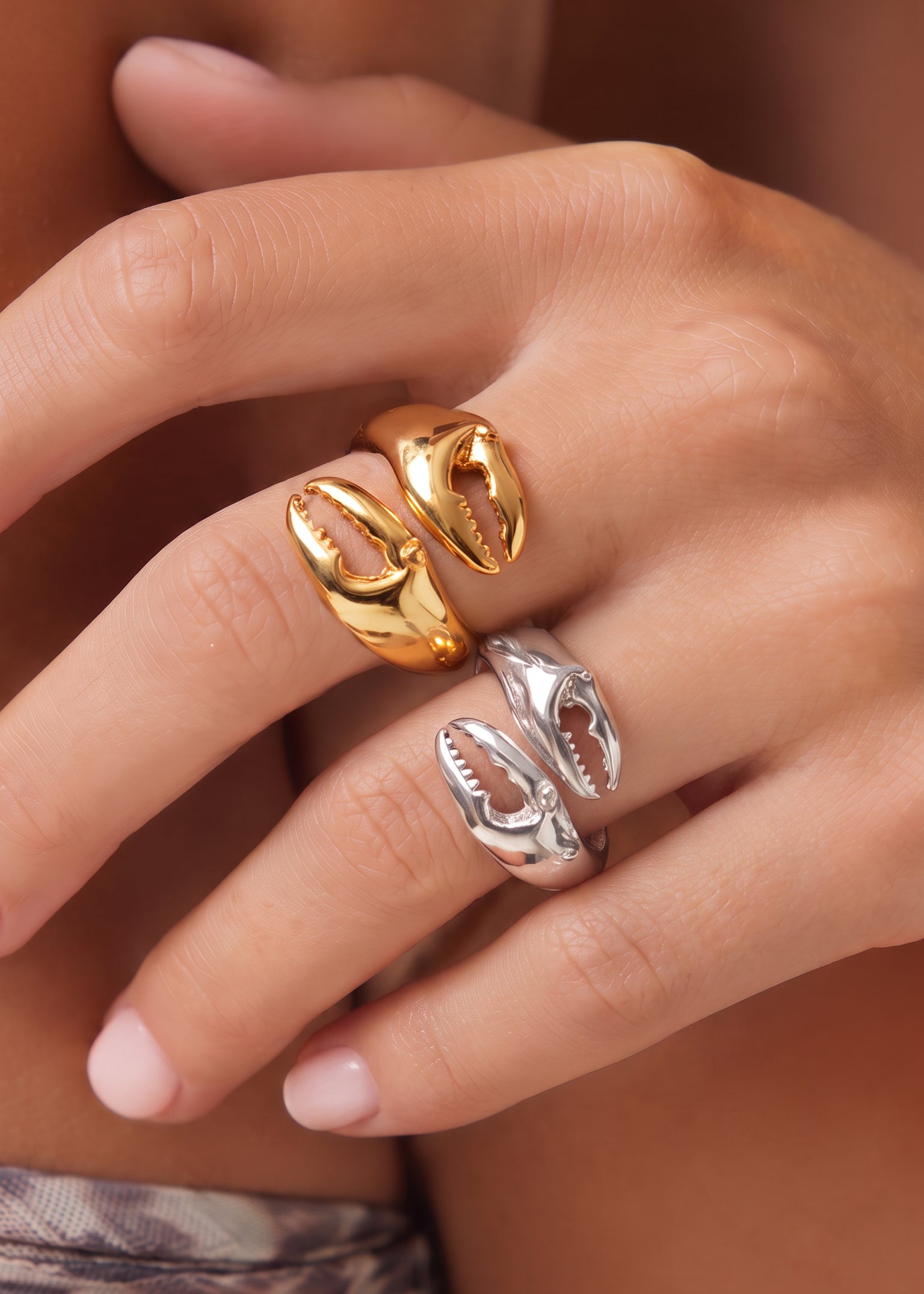 Gold Girl or Silver Soul: Foufou Girls Love All