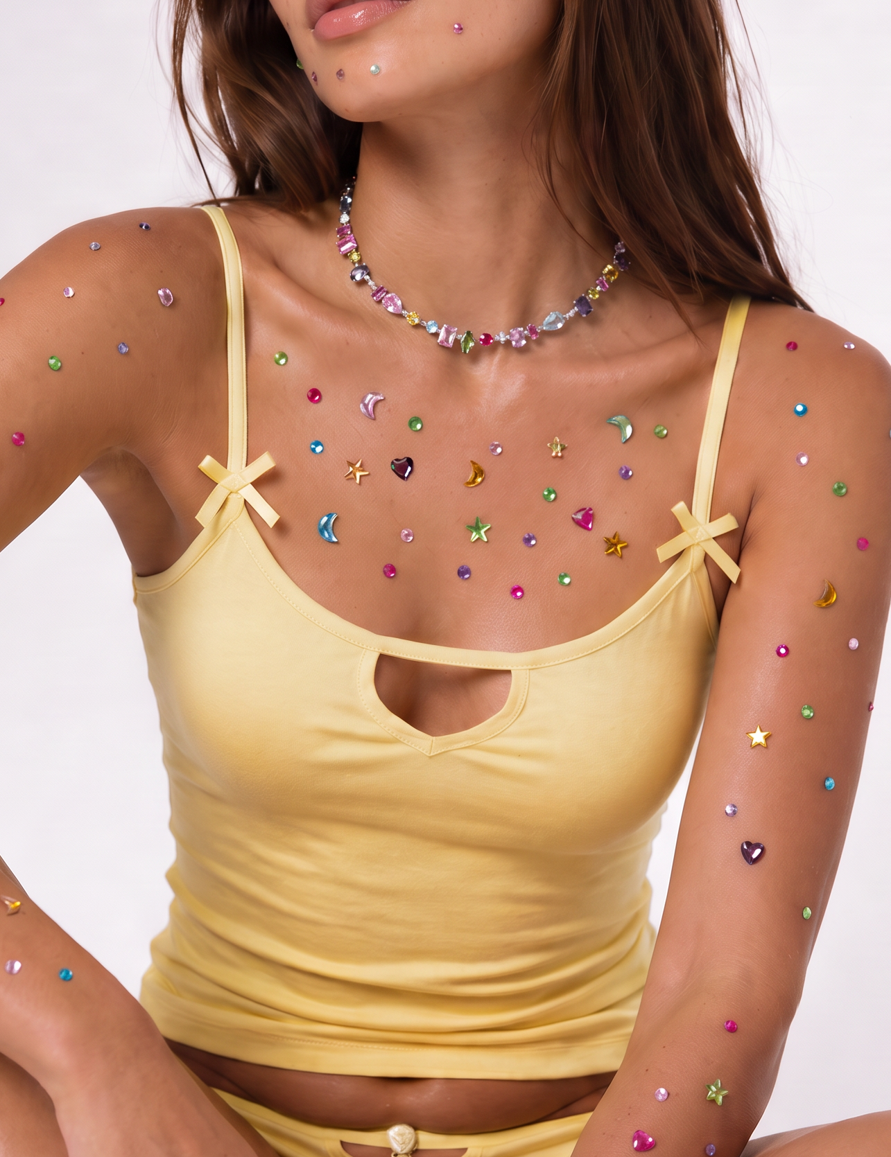 Put a Little Gem Everywhere: The Gemstone Body-Gem Trend 2026