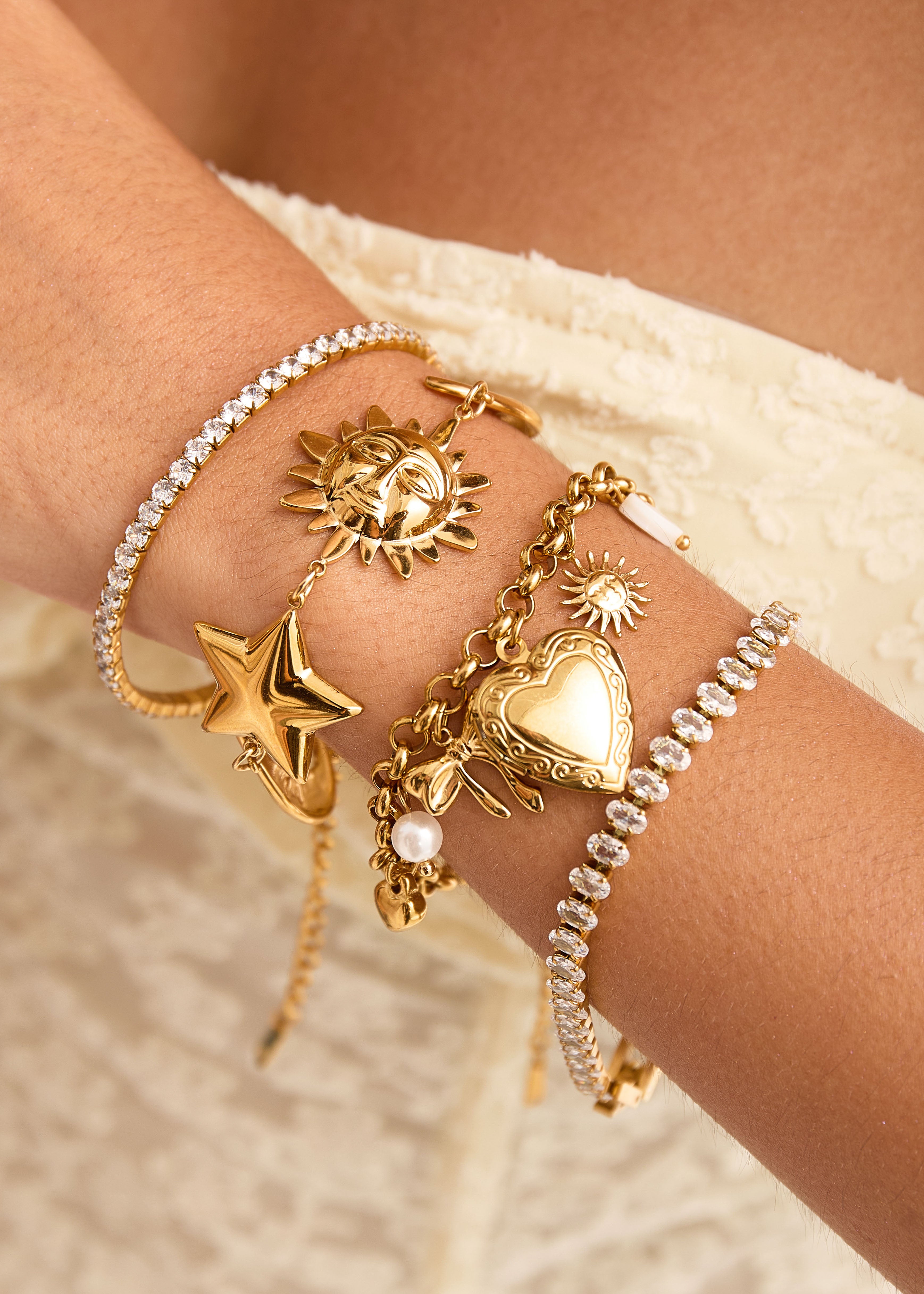 Sky Golden Bracelet - I