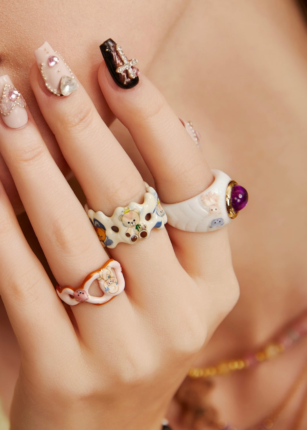 Momo Ring I - Bear White Purple