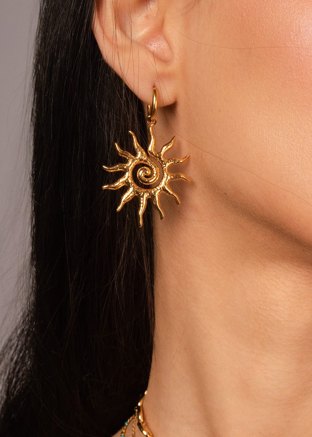追跡便【TEMPLE OF THE SUN】★Dafni Earrings Gold Dafni Earrings Gold Vermeil – Temple of the Sun US