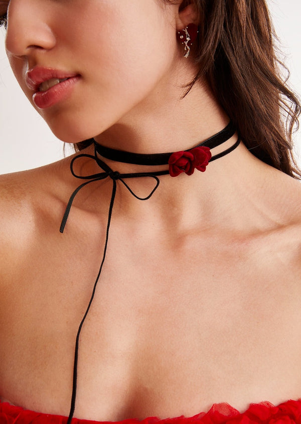 Rosa Roses Black Velvet Choker Necklace