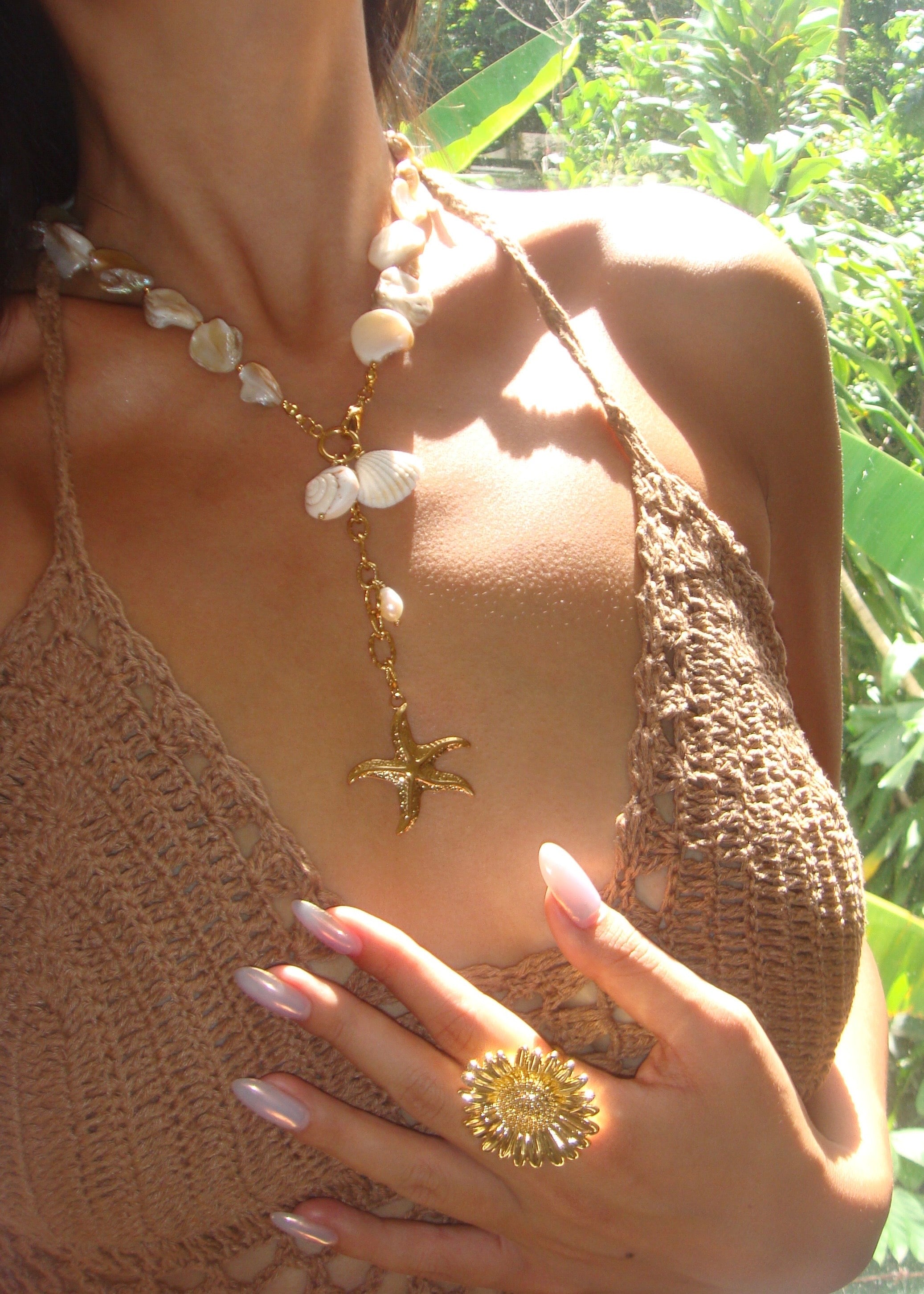 Natalia Daisy Flower Golden Ring