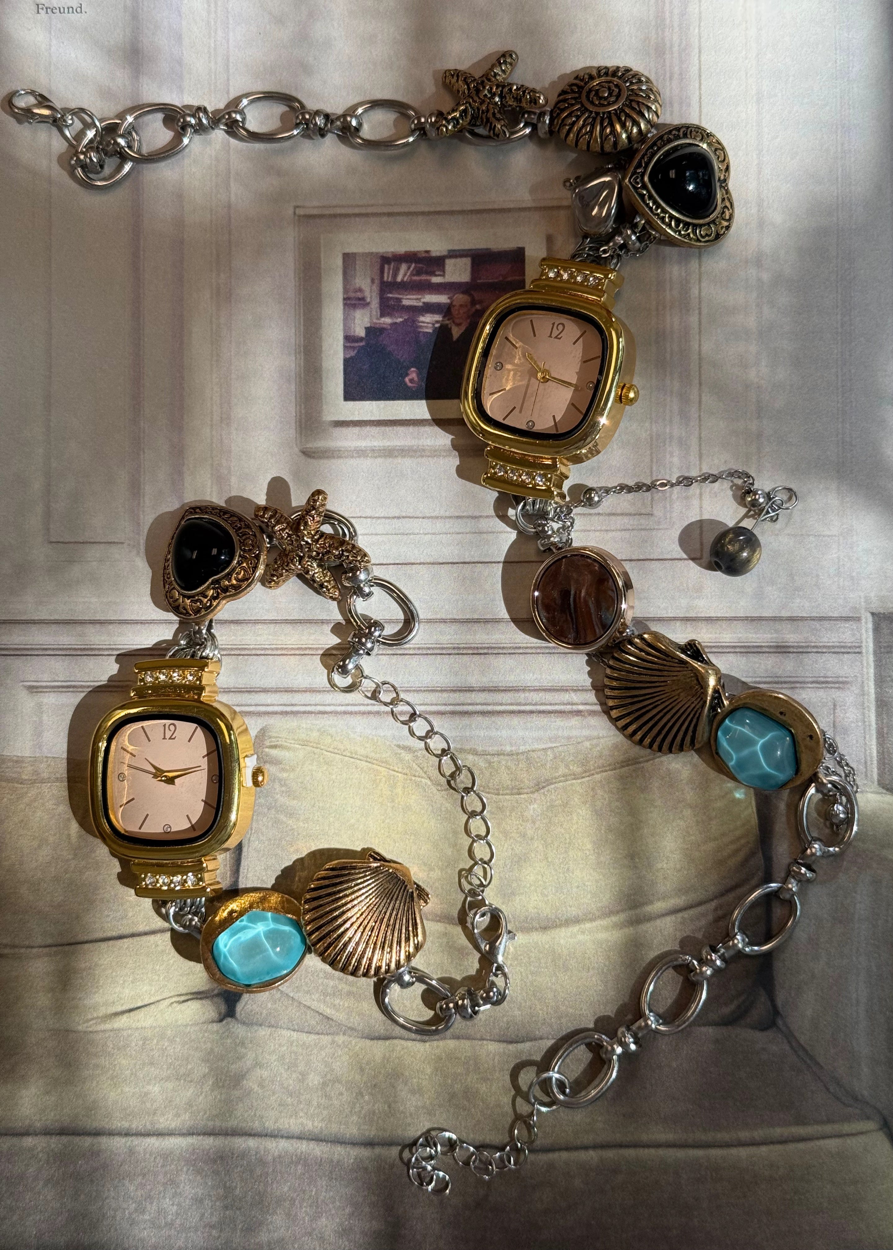 Guendalina Ocean O'Clock Vintage Watch Golden Choker Necklace