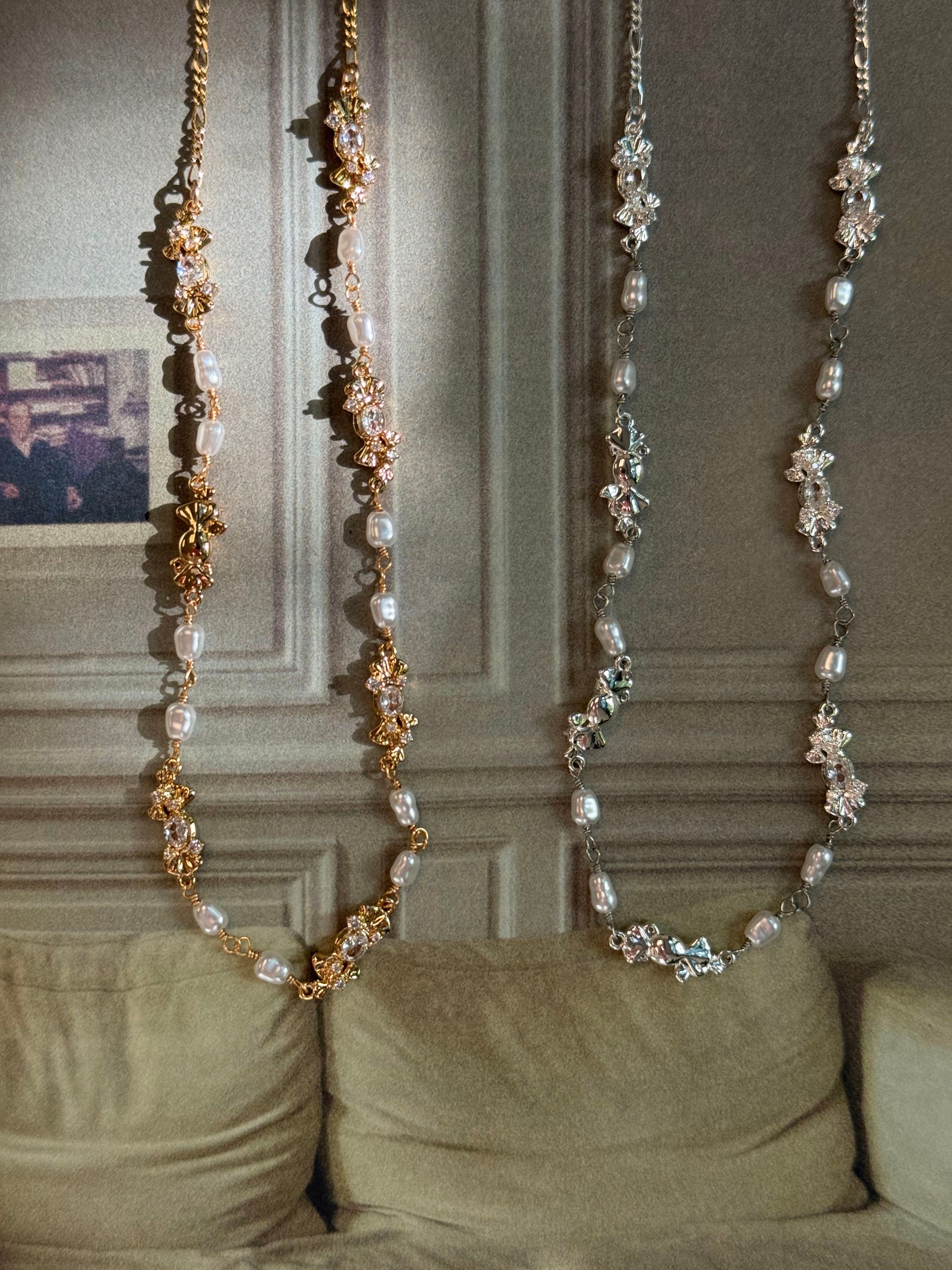 Laurent Pearl Golden Necklace