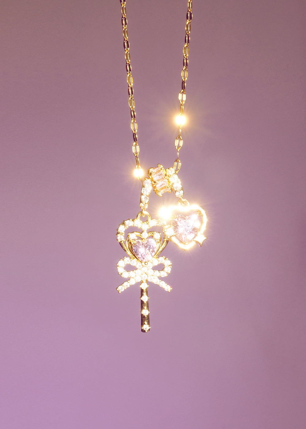 Diva Pink Magic Golden Necklace
