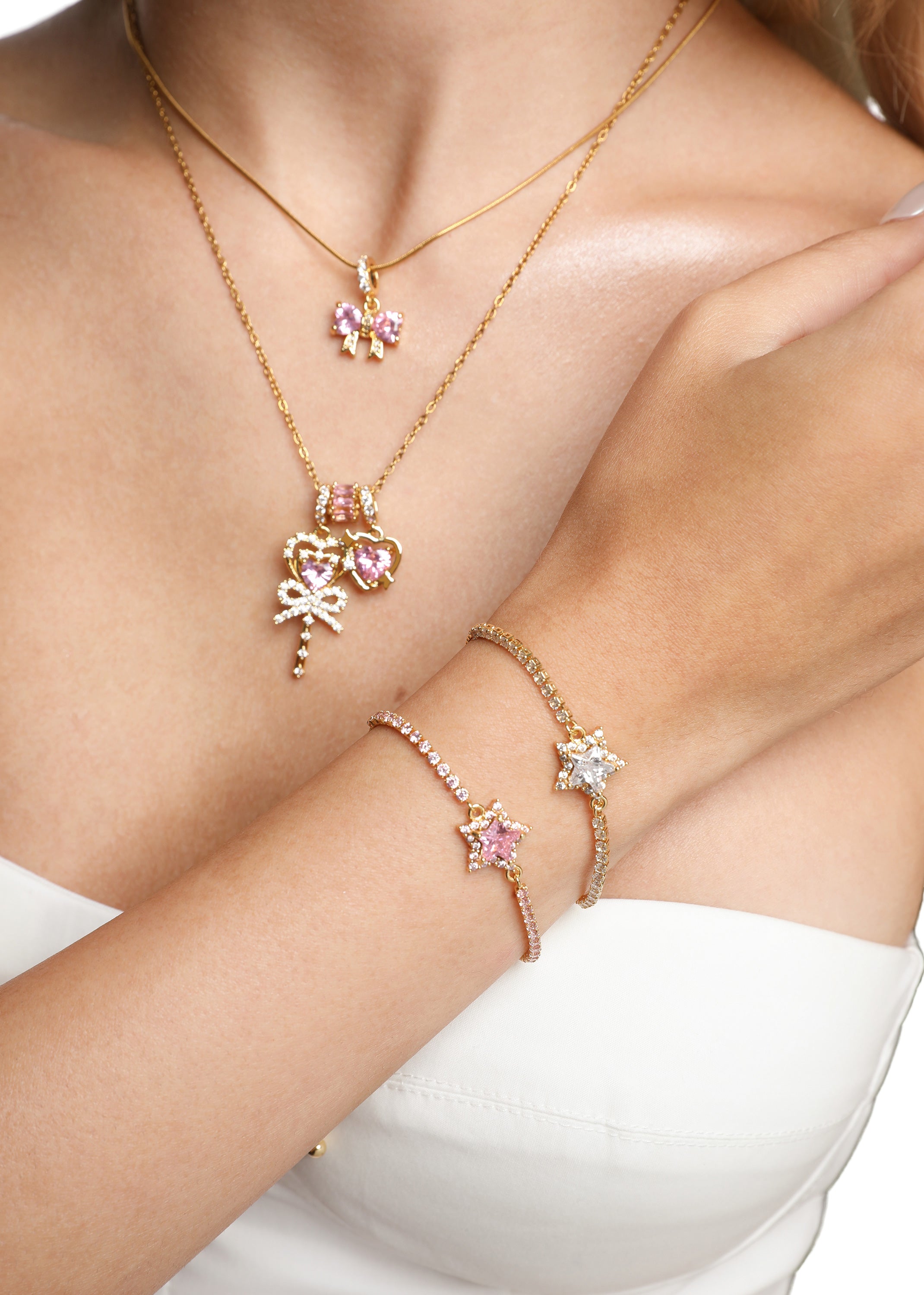 James Star Golden Glittering Bracelet