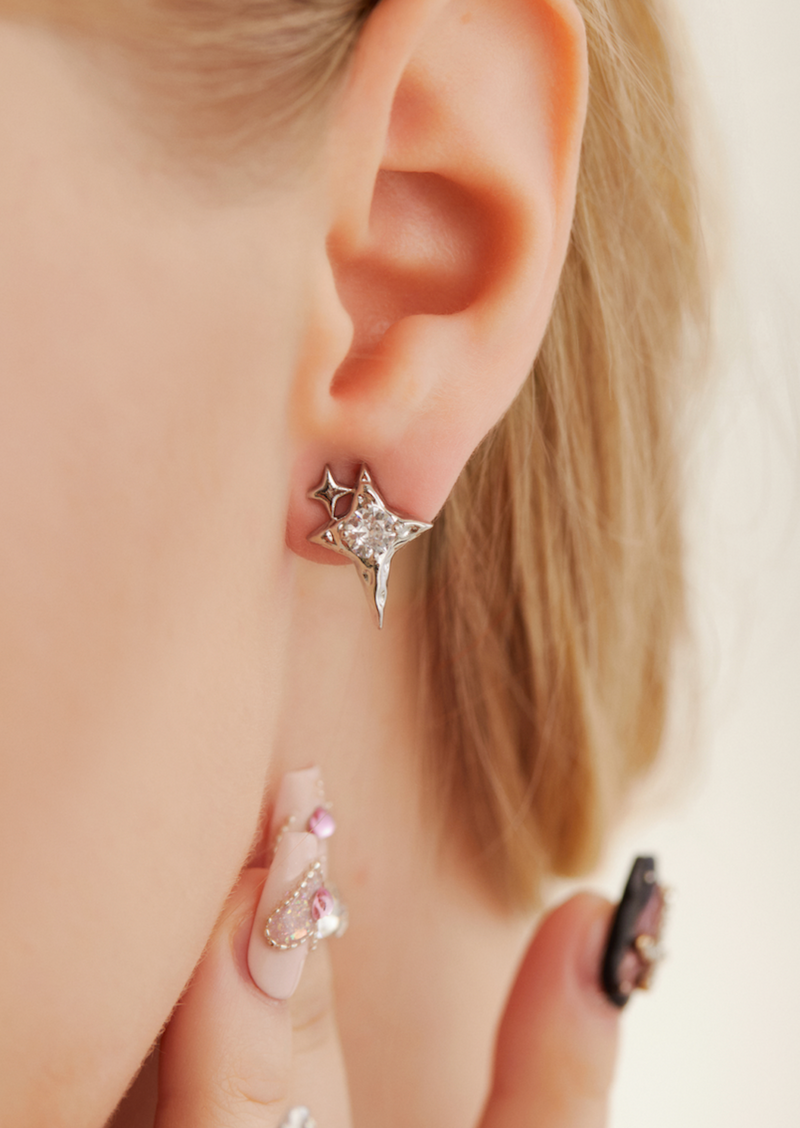 Ray Heart and Star Diamond Earrings