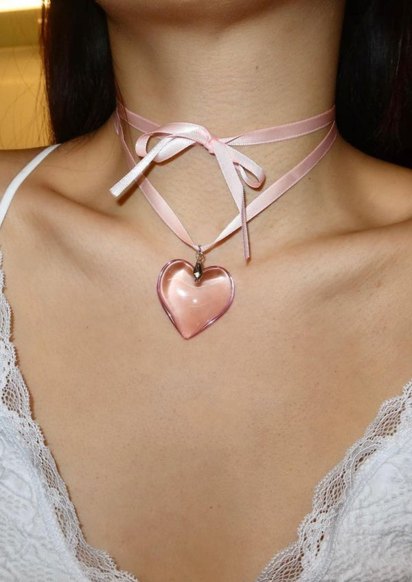 Collar Isabelle Pink Dream de terciopelo con corazón