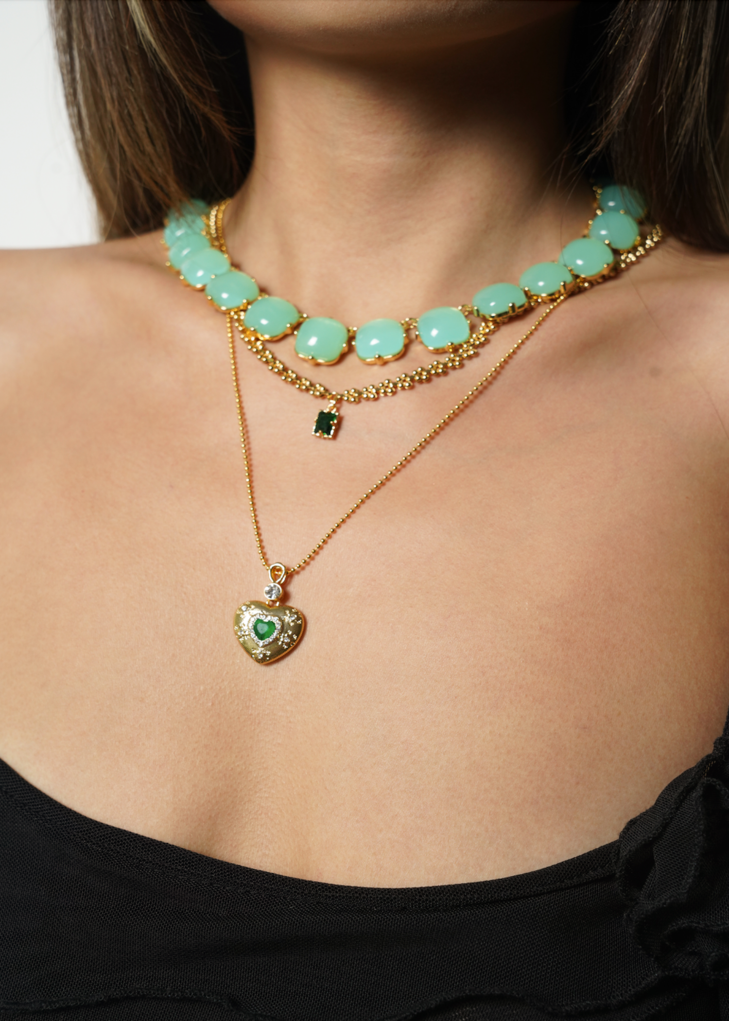 Kay Emerald Green Stone Golden Necklace