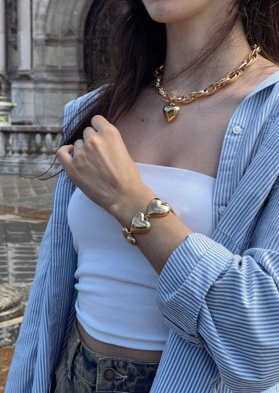 Chloe in Love Golden Heart Necklace – Vintage Jewelry for