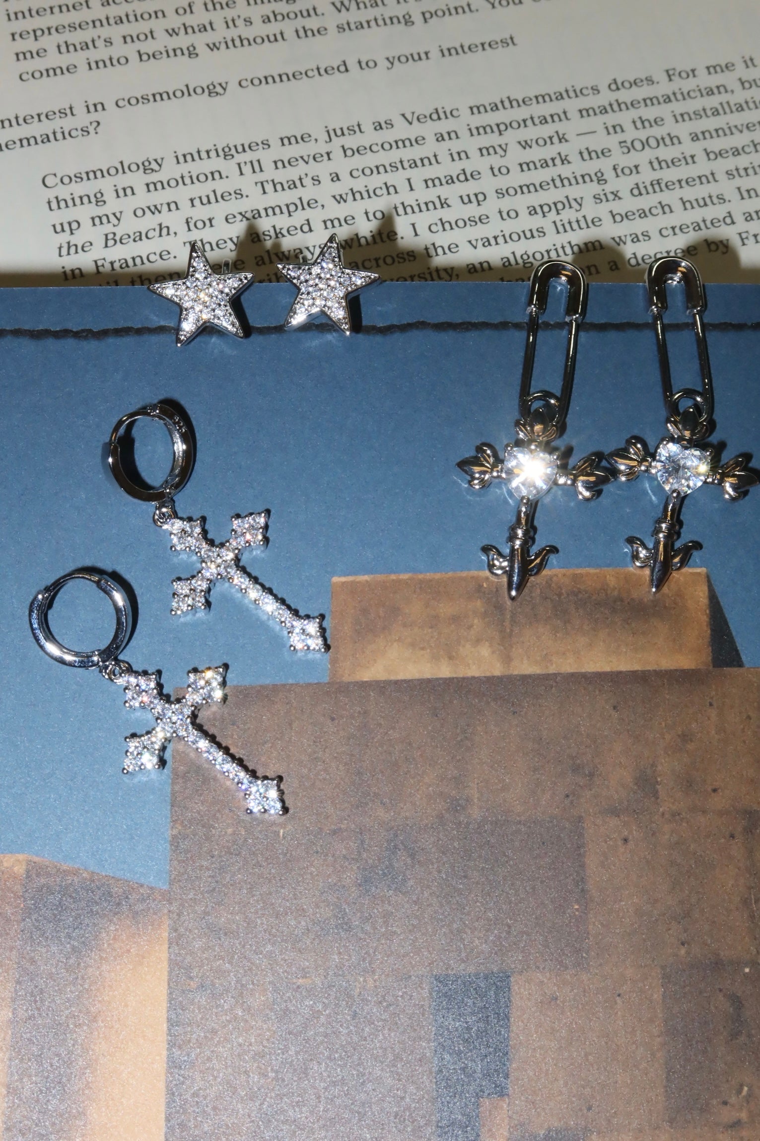 Foufou Fantasy Love Cross Heart Silver Earrings