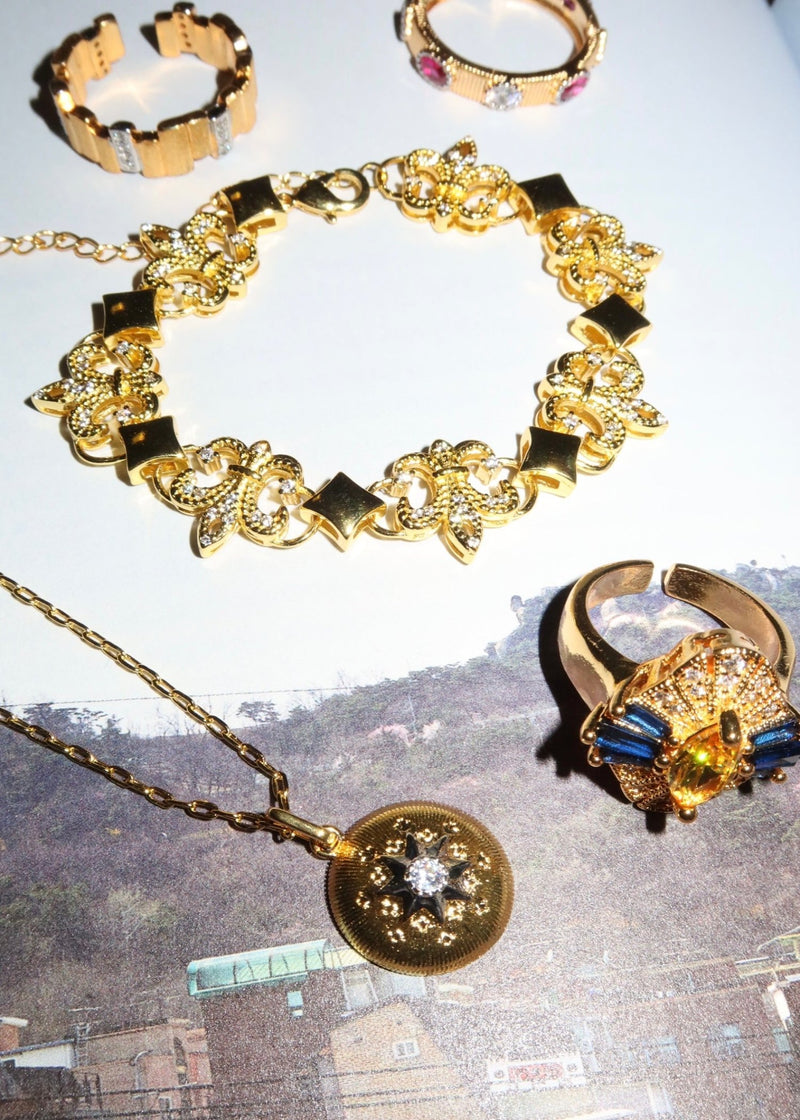 Tully Golden Bracelet