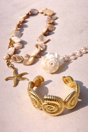 Sid Shell Siesta Golden Bangles Bracelet