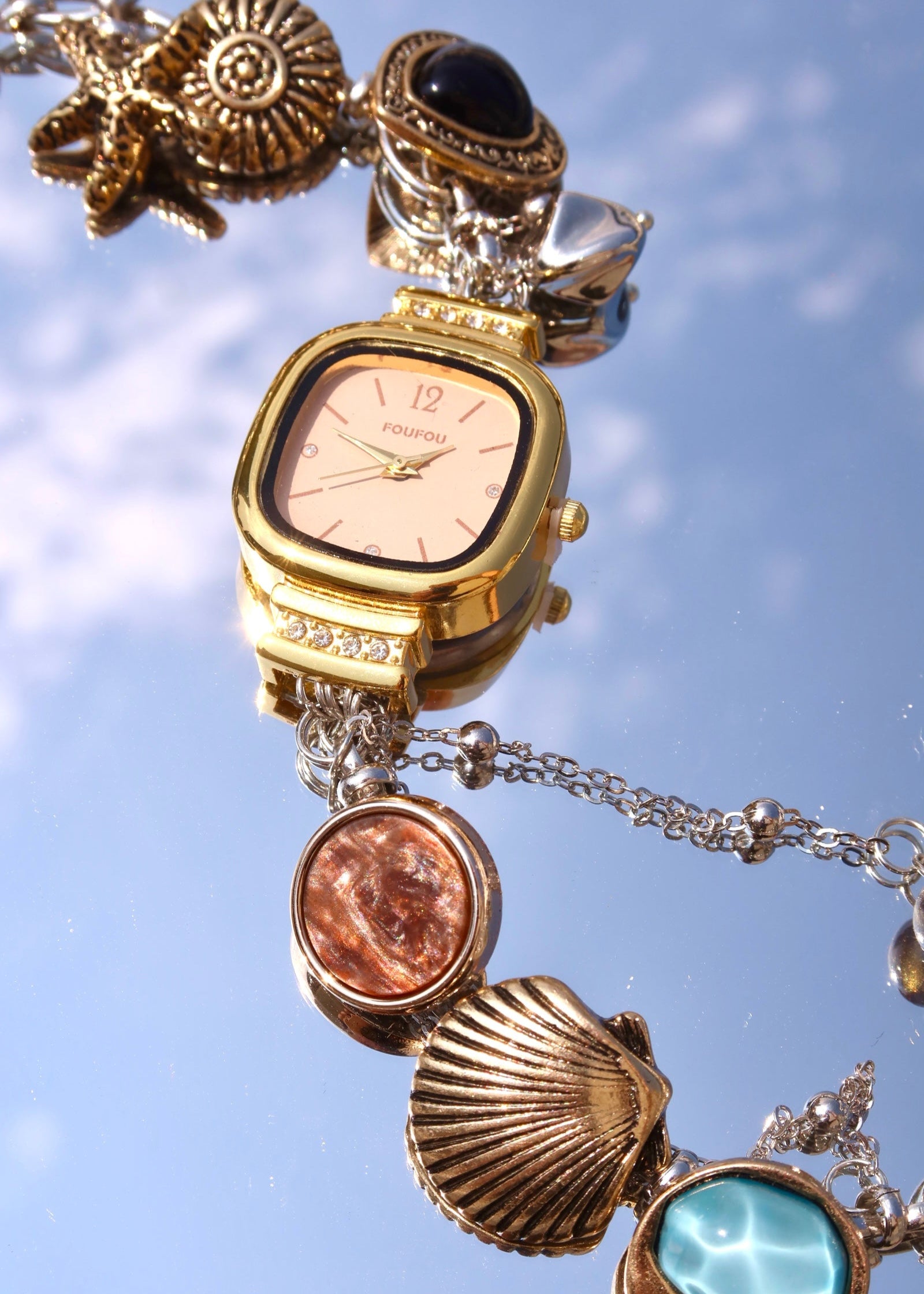 Guendalina Ocean O'Clock Vintage Watch Golden Choker Necklace