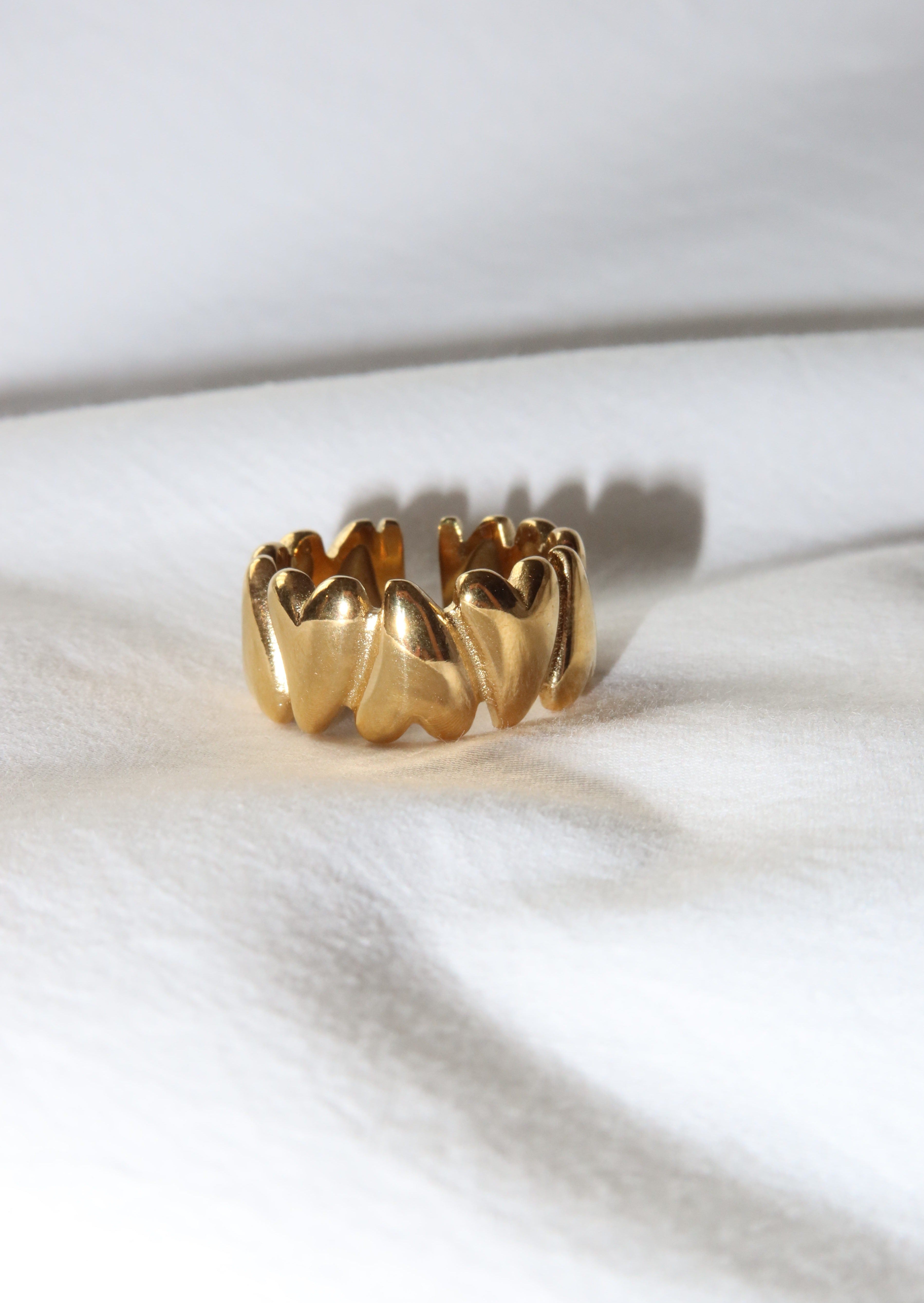 Lovepoly Golden Ring