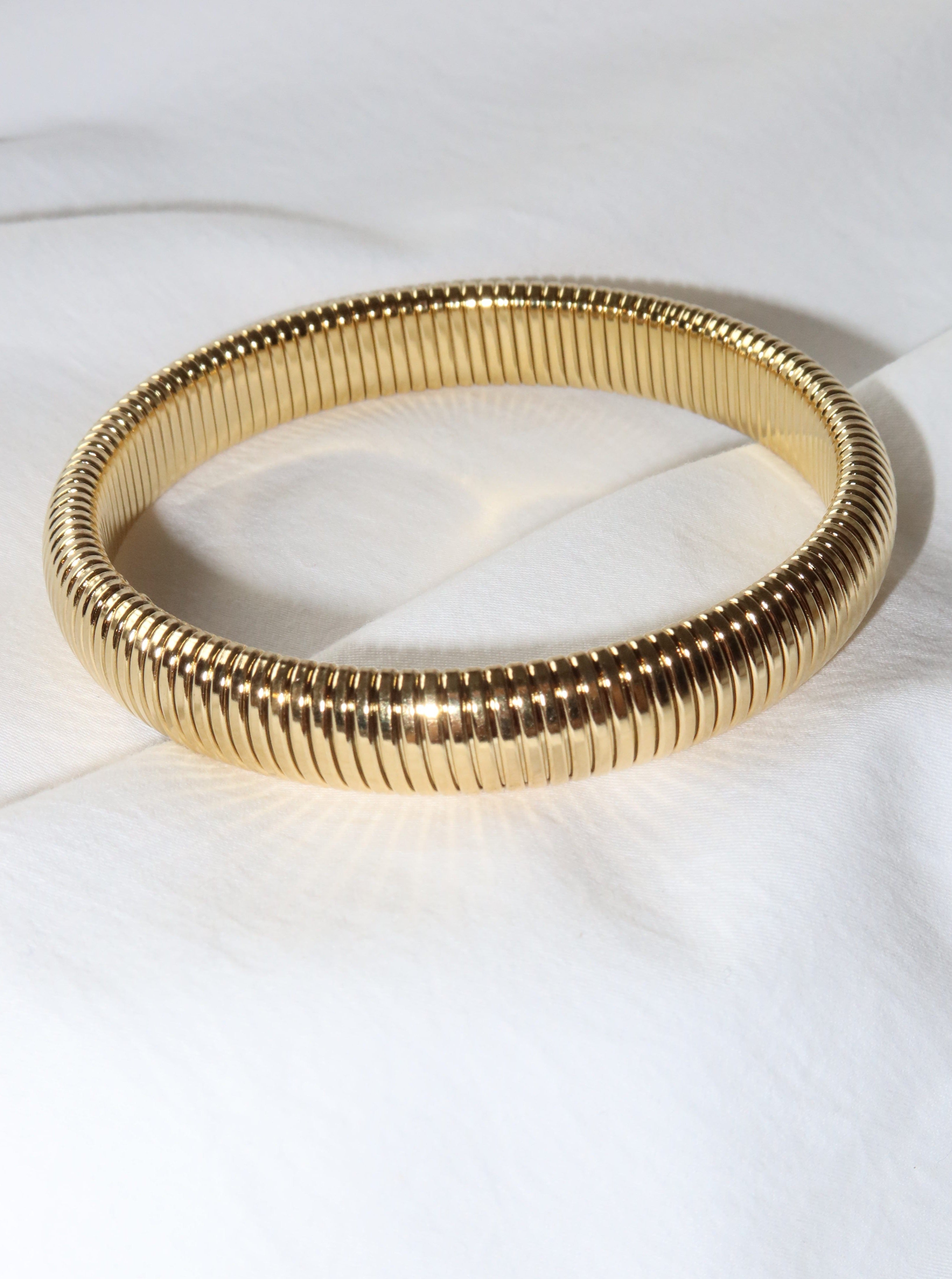 Dalphine Golden Bracelet