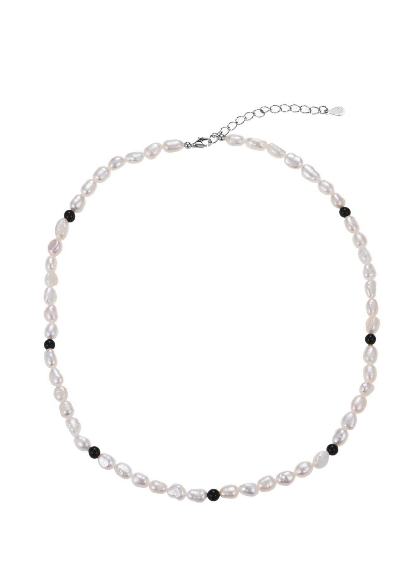 Maya Pearl Neckalce