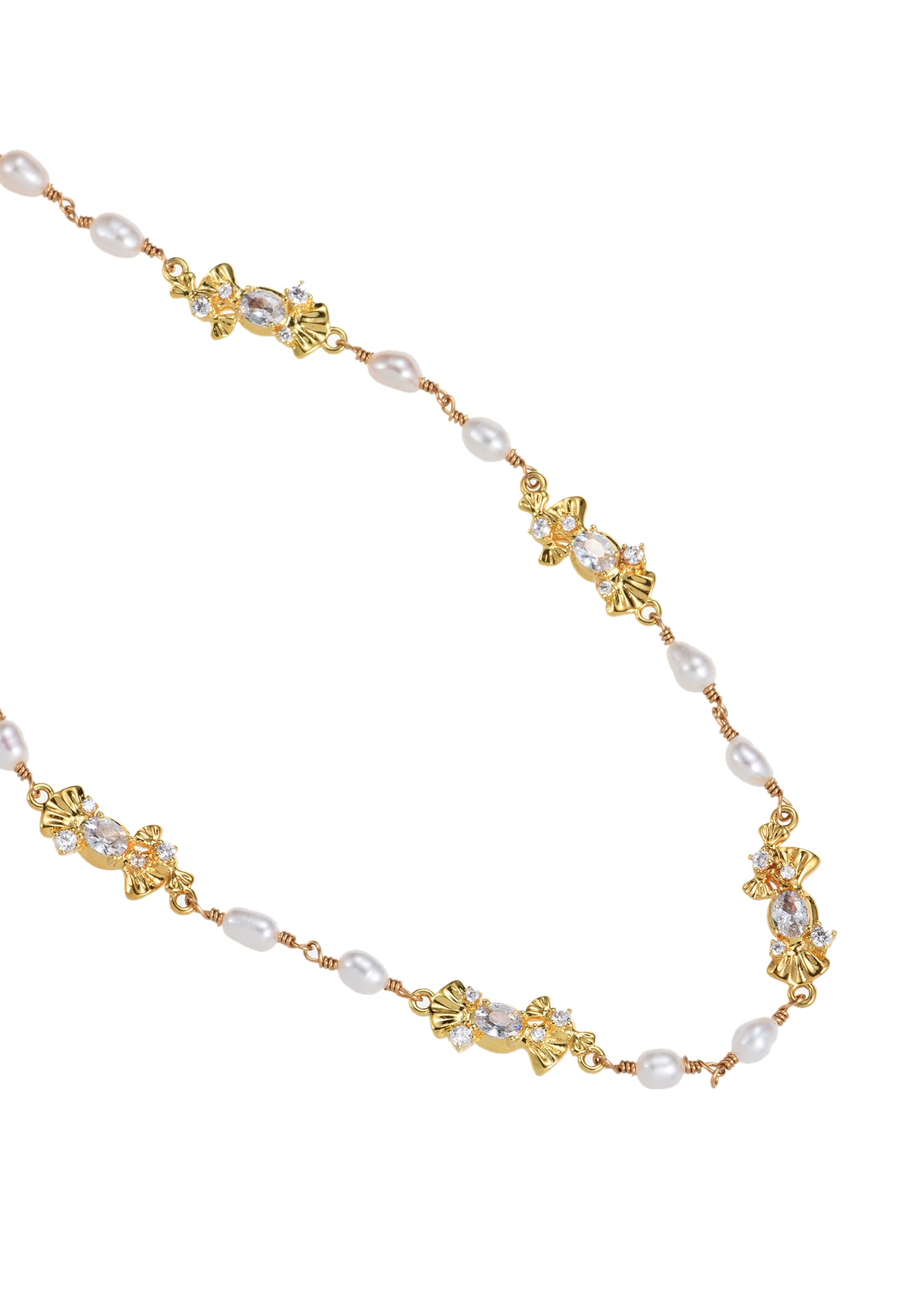 Laurent Pearl Golden Necklace