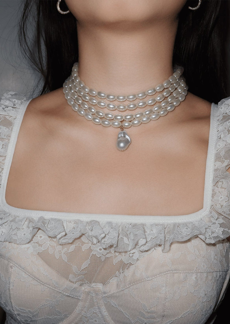 Alexa Elegant Pearl Choker Necklace