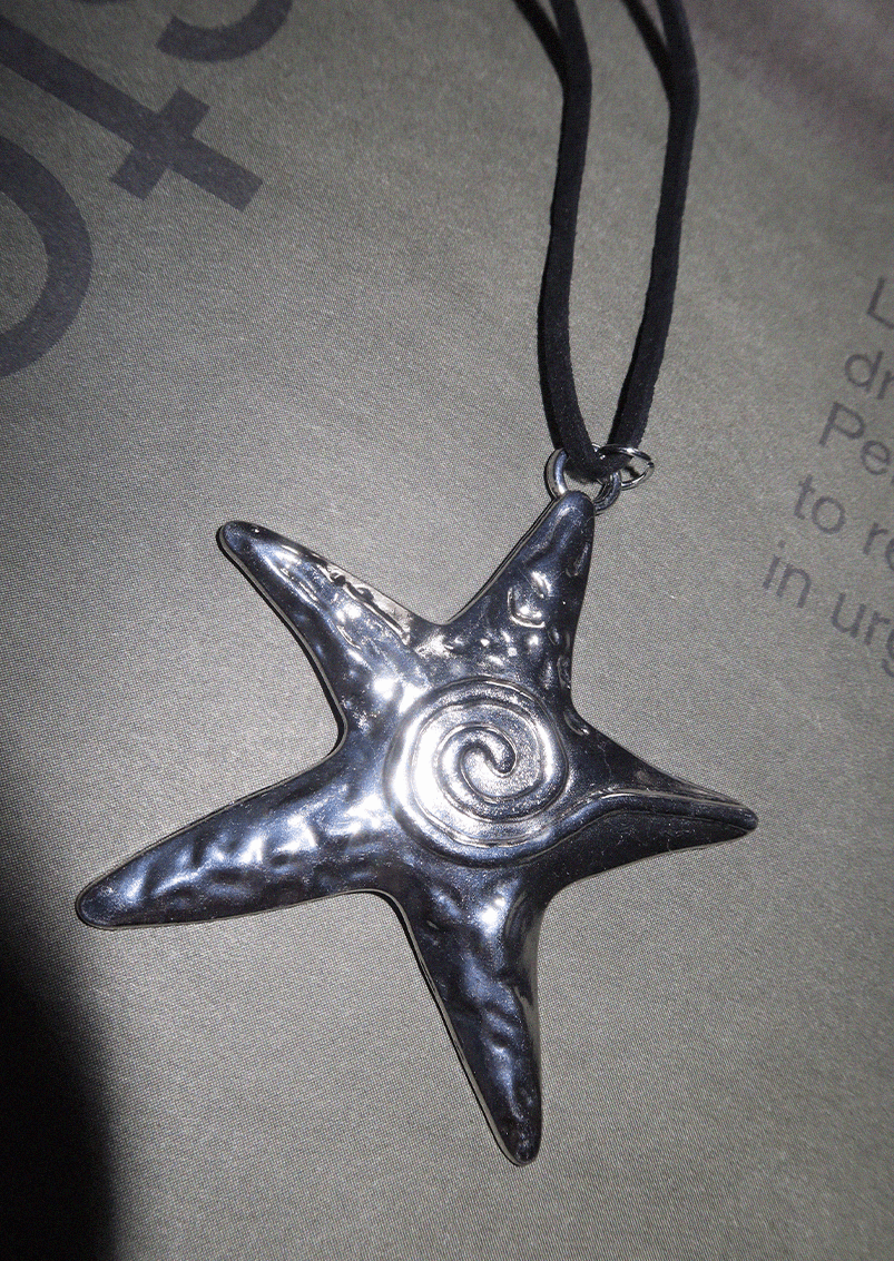 Collar de estrella de terciopelo Brooke By the Sea