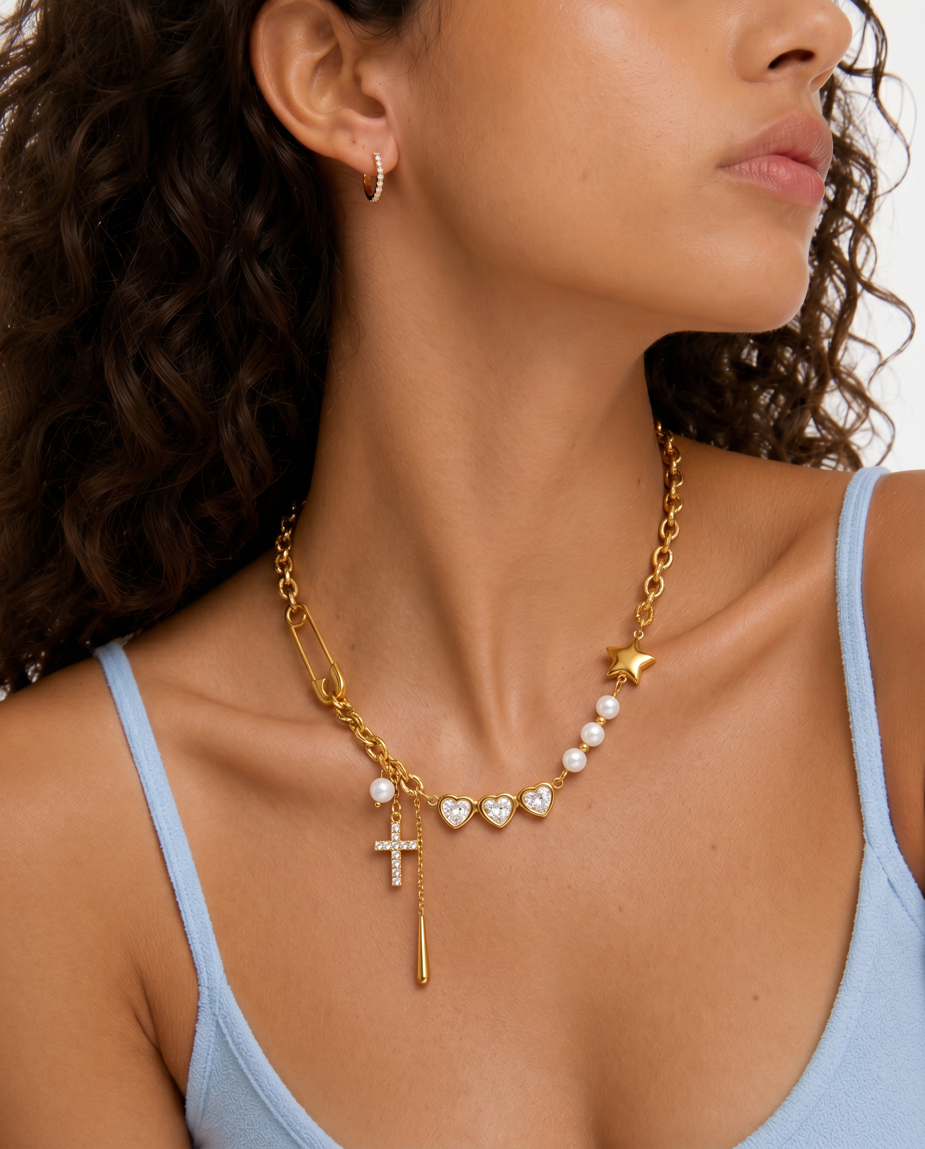 corinne-golden-necklace