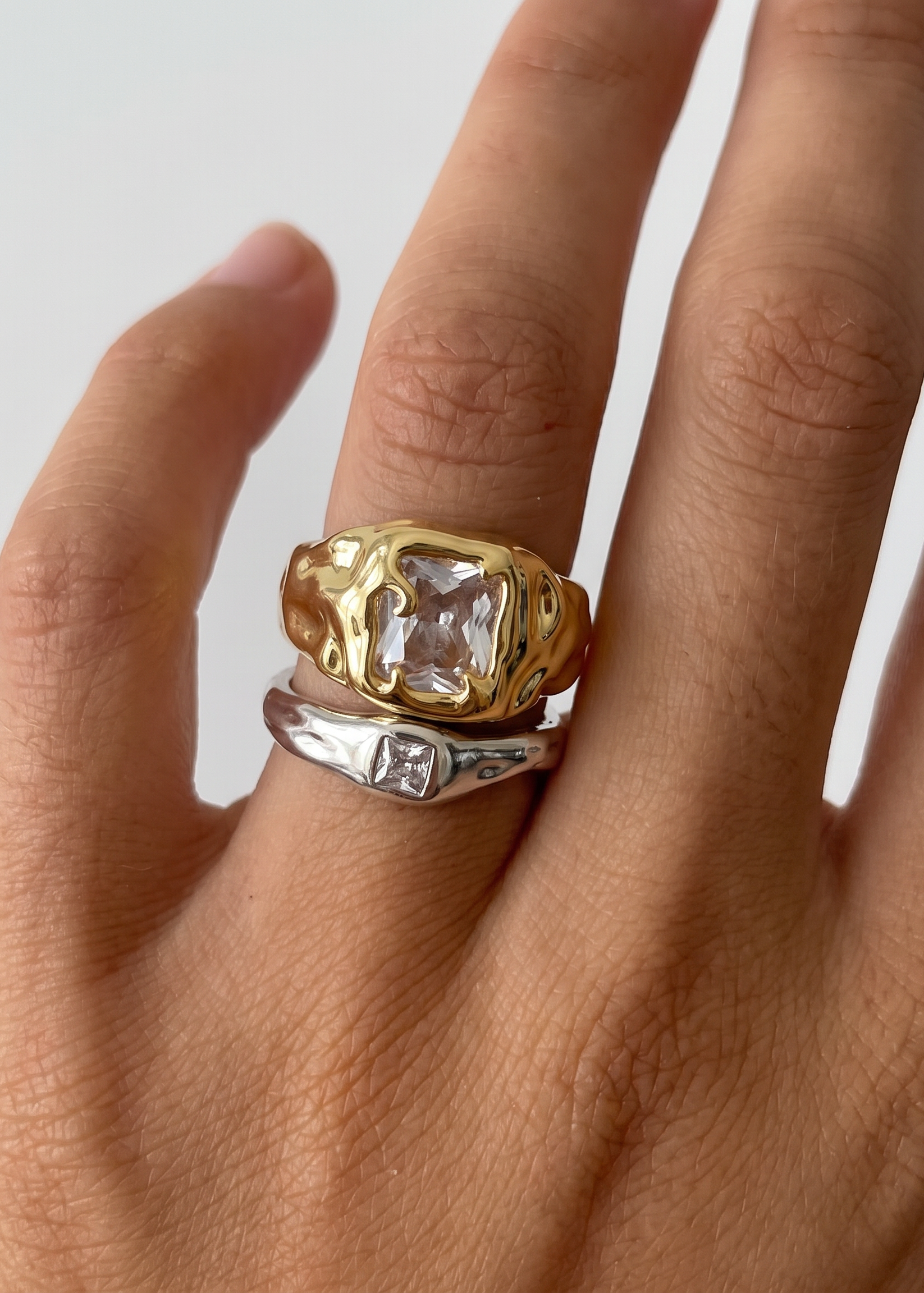 david-ring-collection-couple.png