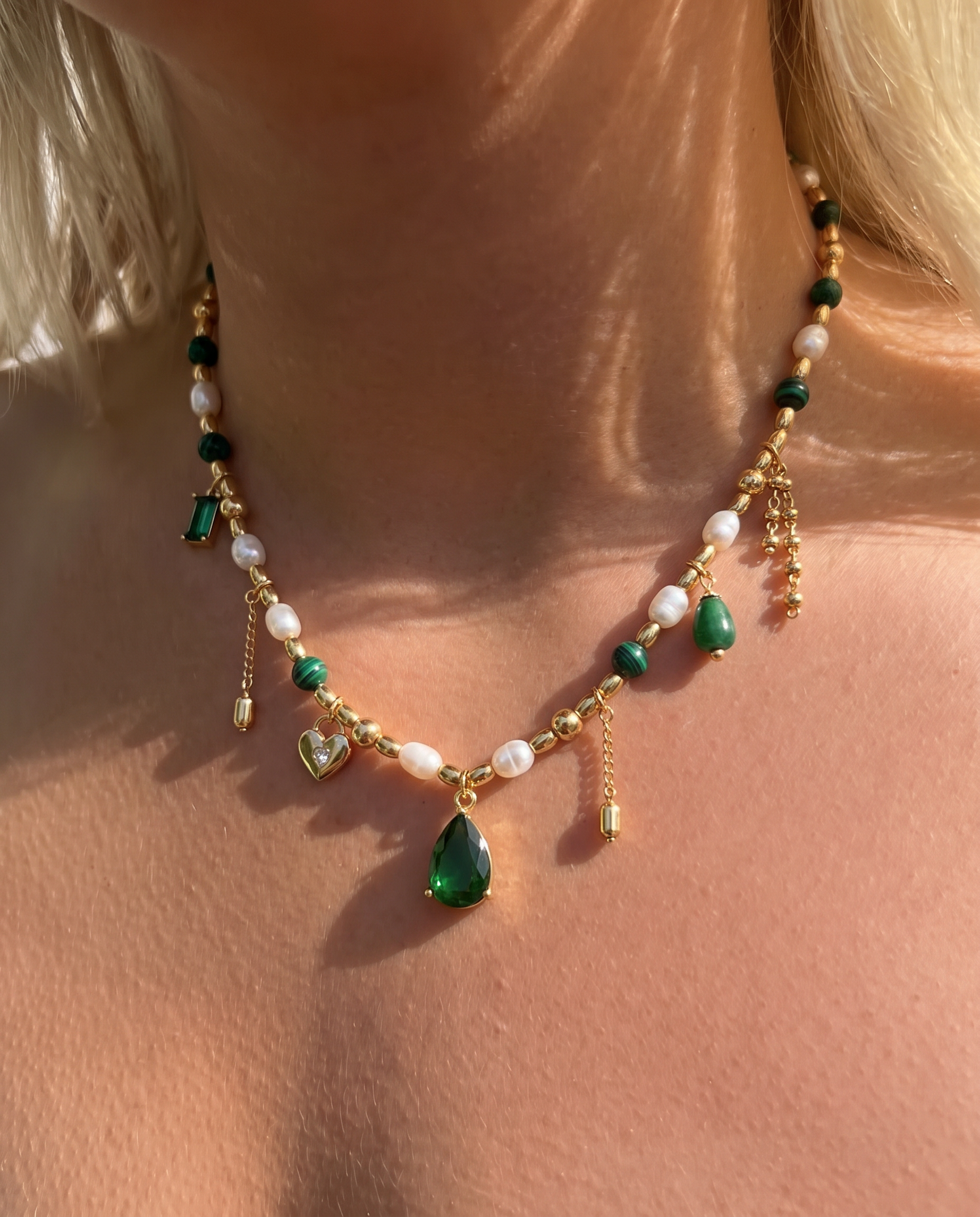 maelle-green-romantic-golden-necklace