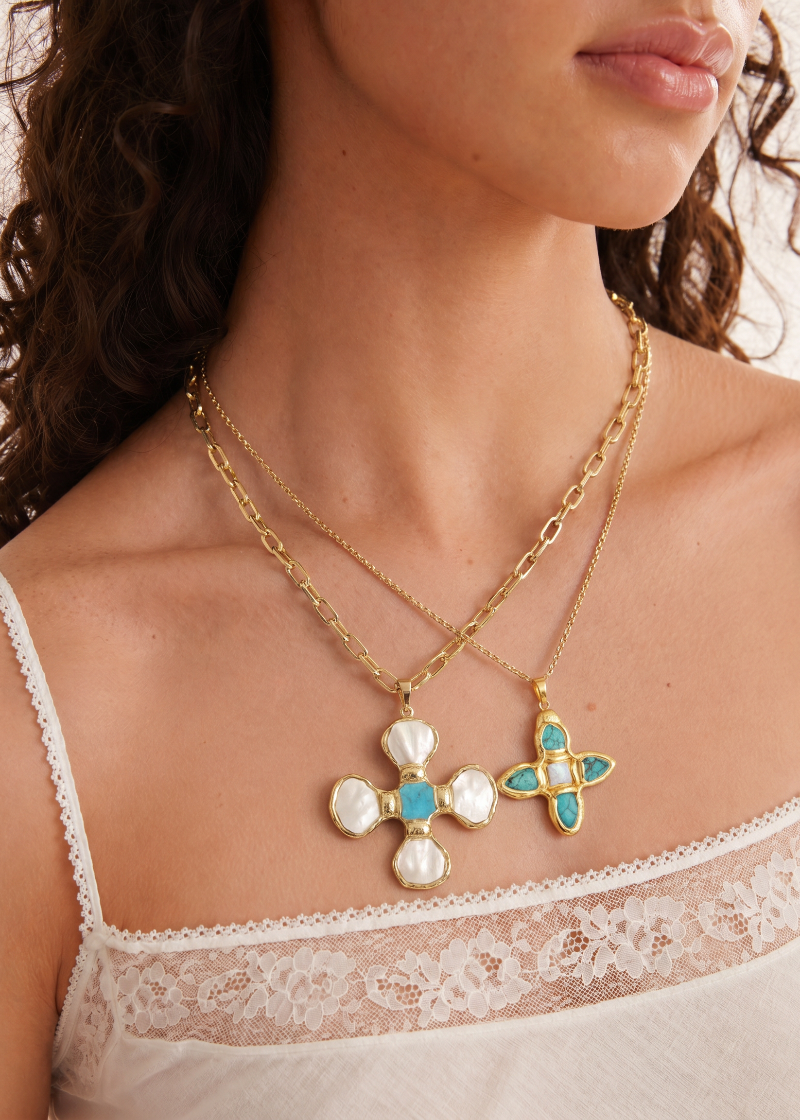 melisse-turquoise-ocean-necklace.png
